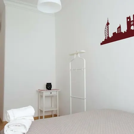Zoo House Apartment *