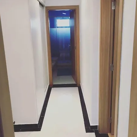 דירה Zoo House *